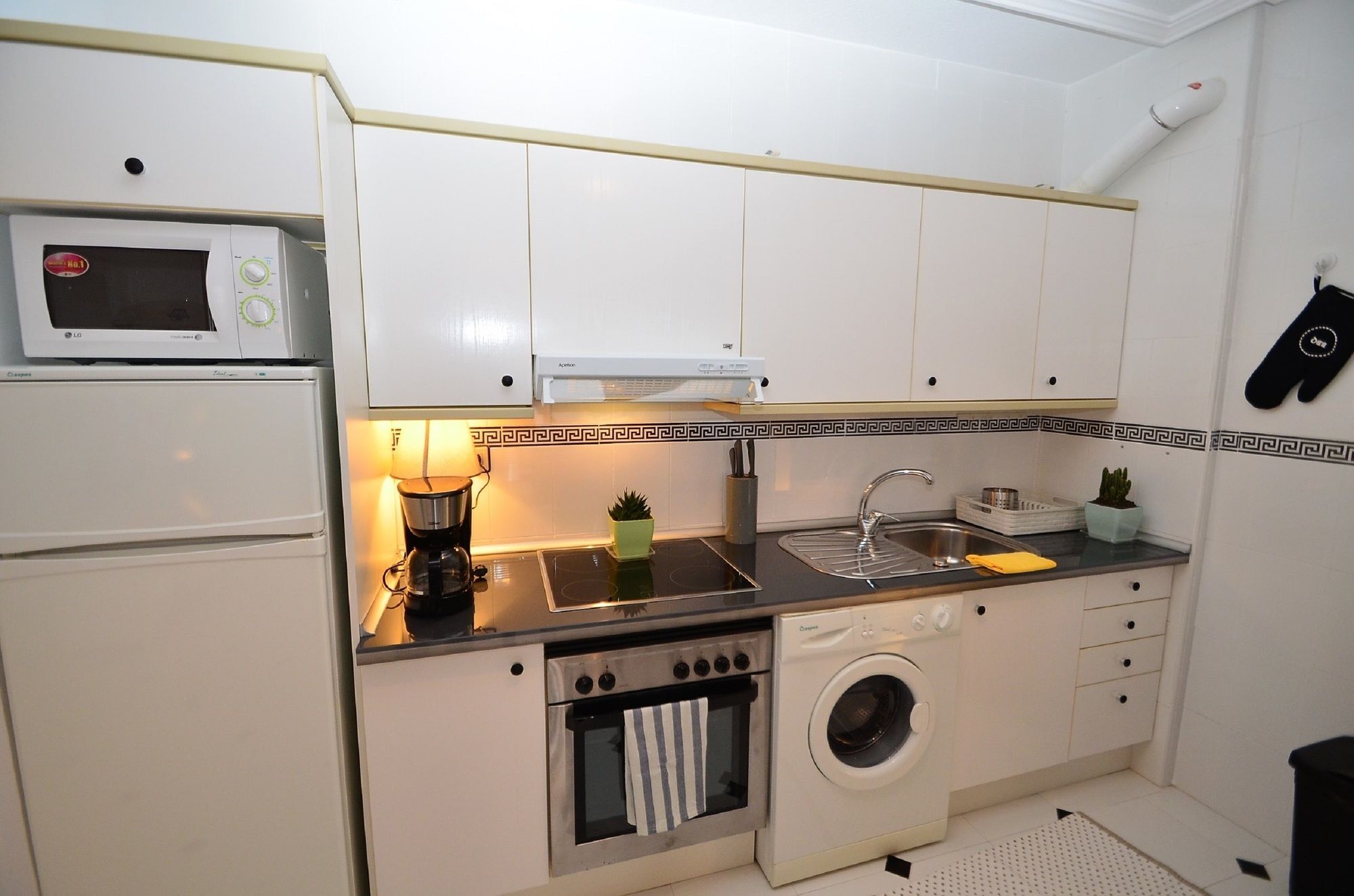 Bergantin Apartment Торрев'єха Екстер'єр фото