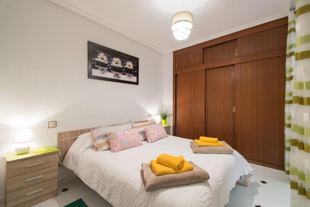 Bergantin Apartment Торрев'єха Екстер'єр фото