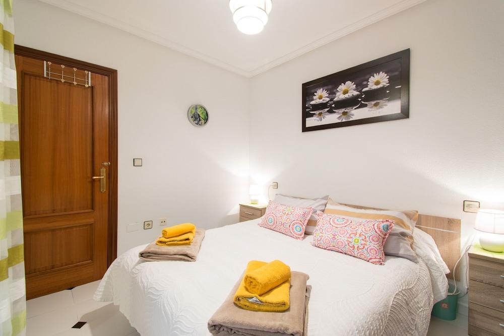 Bergantin Apartment Торрев'єха Екстер'єр фото